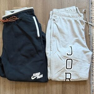 Set of 2 JORDAN joggers.